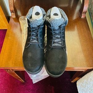 Brand new never been worn